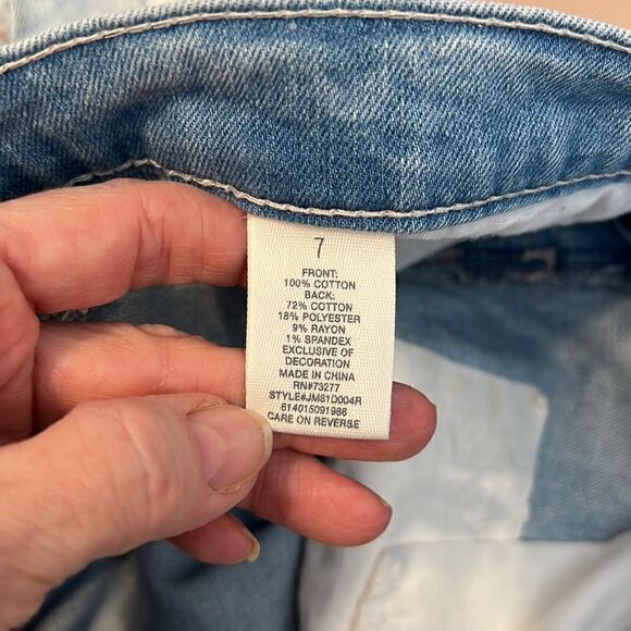 MUDD size 7 distressed denim shorts fab with cowboy boots or flip flops EUC - Picture 12 of 14